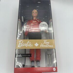 2020 Barbie Signature Doll Tim Hortons Hockey Canada New In Box!